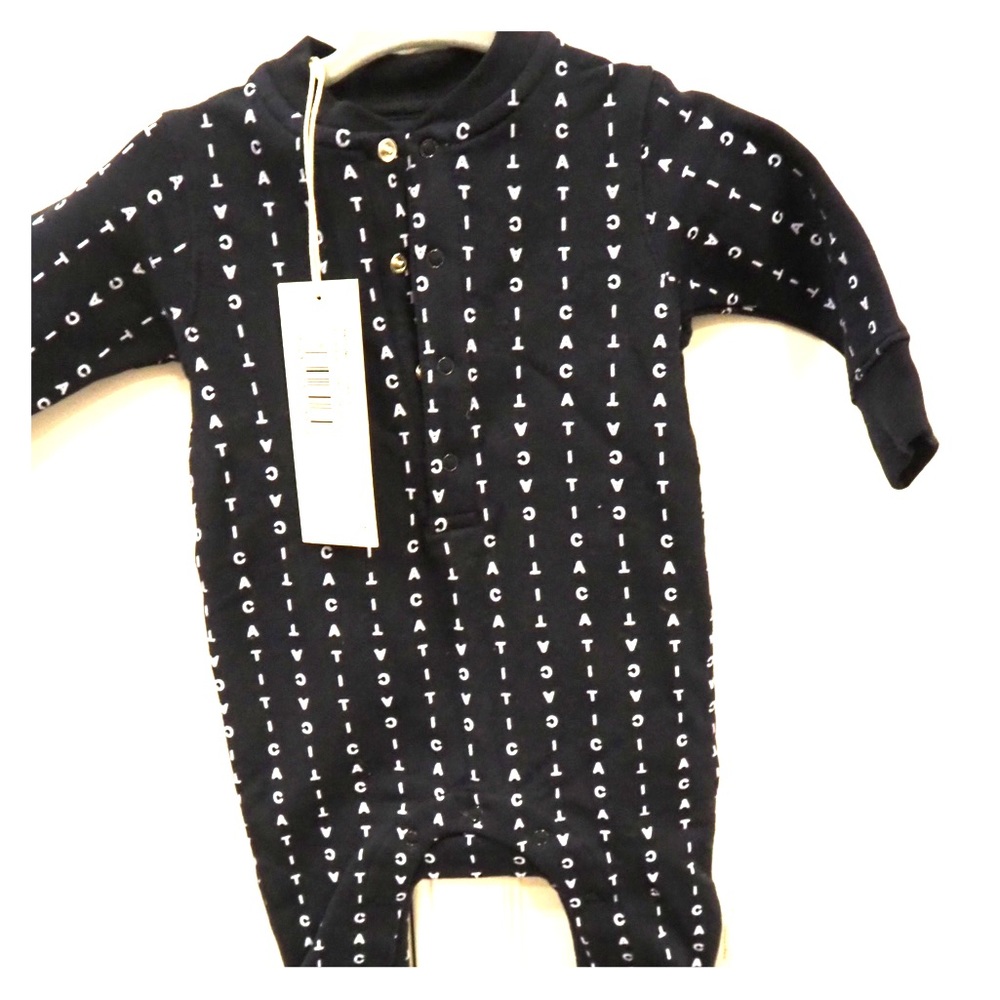 Beautiful tinycottons one piece in navy